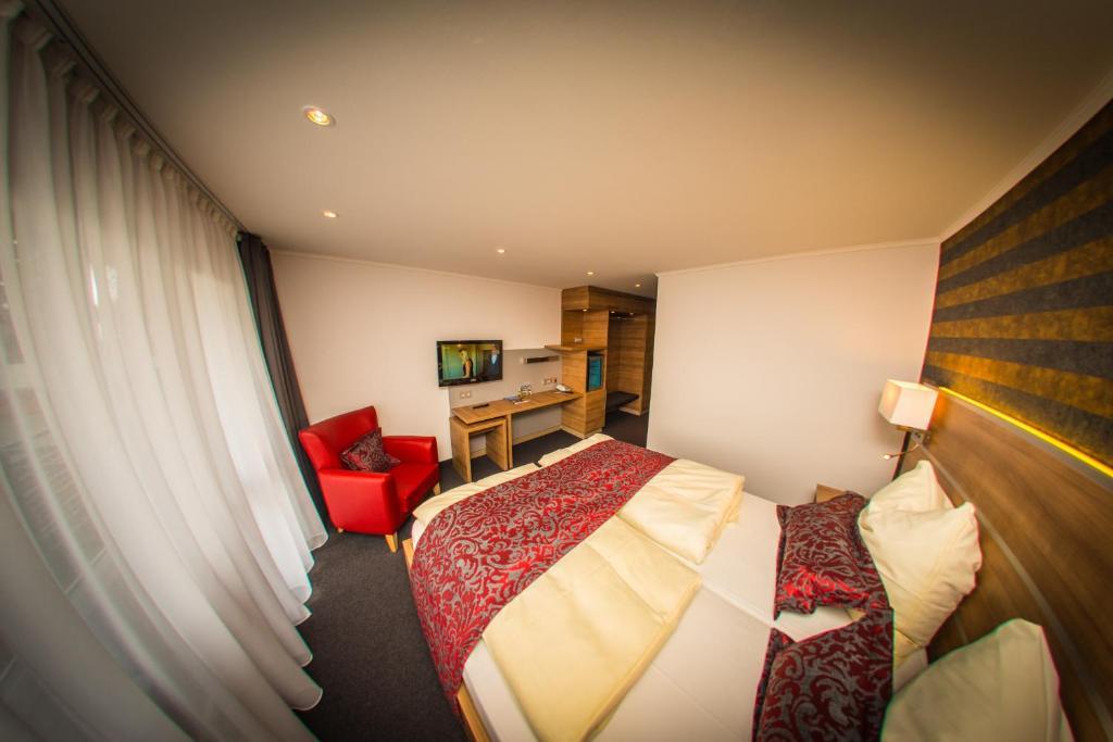 Hotel Hellers Krug Holzminden Habitación foto