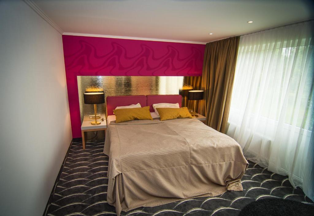 Hotel Hellers Krug Holzminden Habitación foto